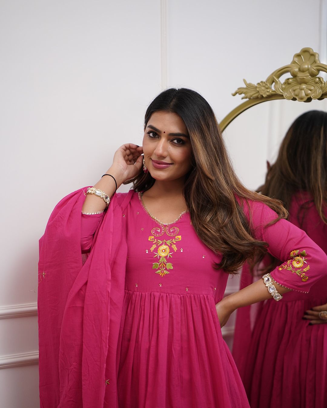 Gulbahaar Grace Kurti Set