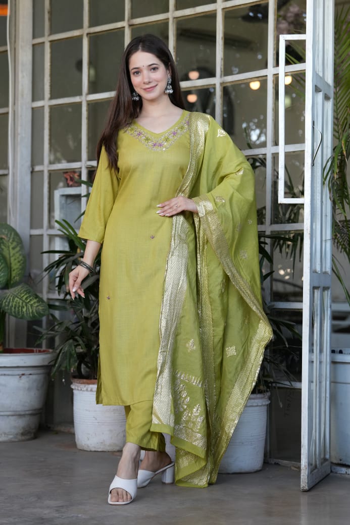 Elegant Daily Wear Suit Set